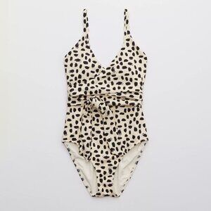 Aerie Pique Wrap One Piece Swimsuit 🖤 Cream / Black